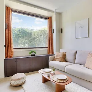 https://apt-voltaire-roquette-magnifique.fr-paris.fr